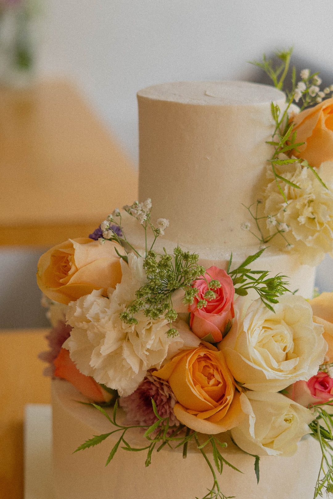 Wedding and tiered cakes ( for those larger than life celebrations )